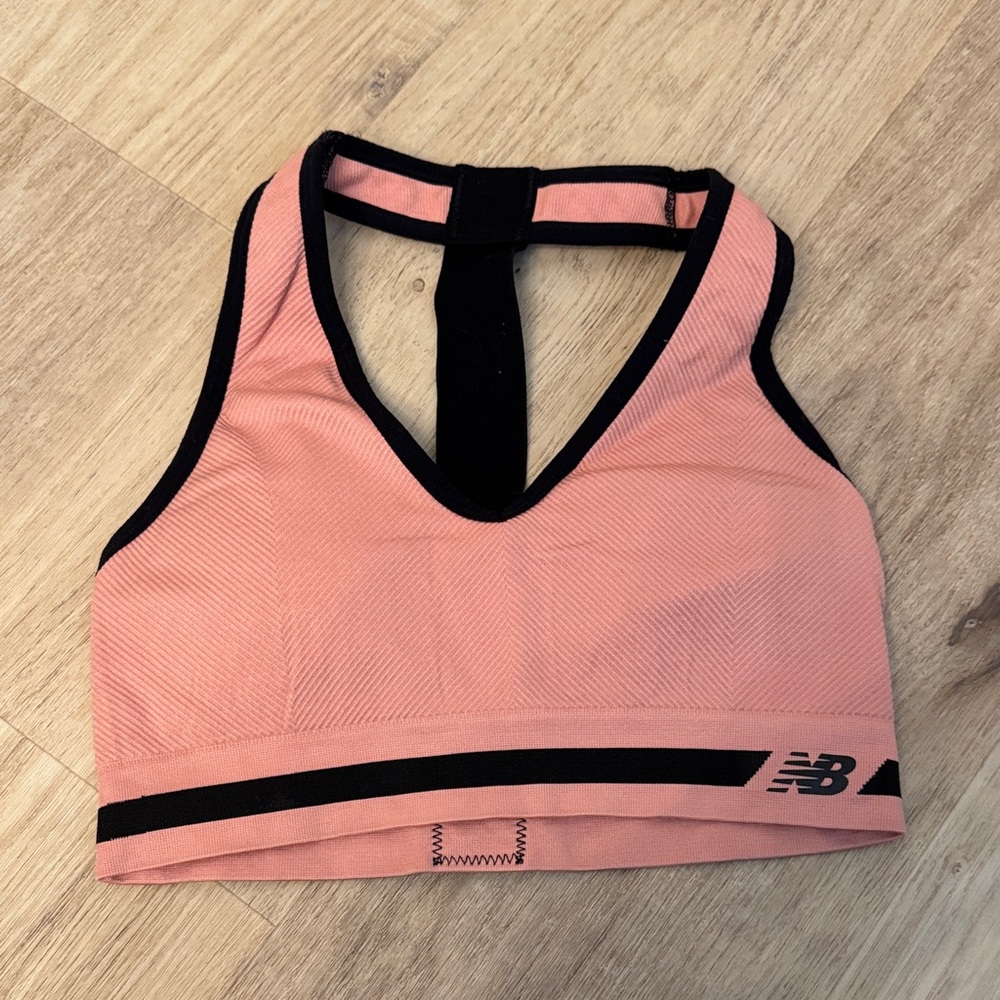 New Balance Women's Coral and Black Sports Bra Medium